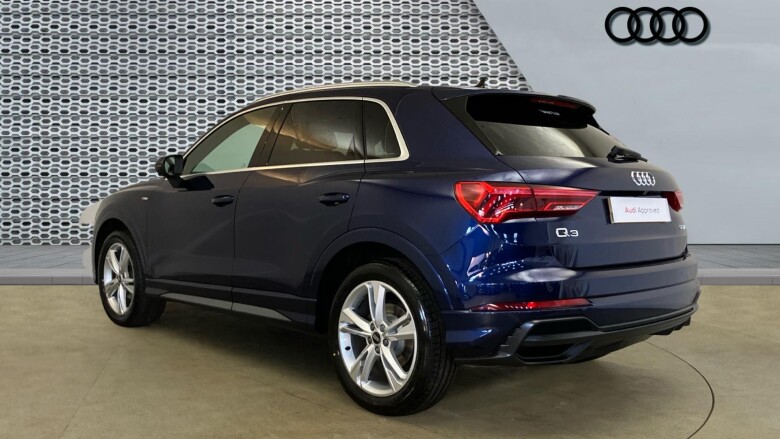 Audi Q3 35 TFSI S Line 5dr Petrol Estate